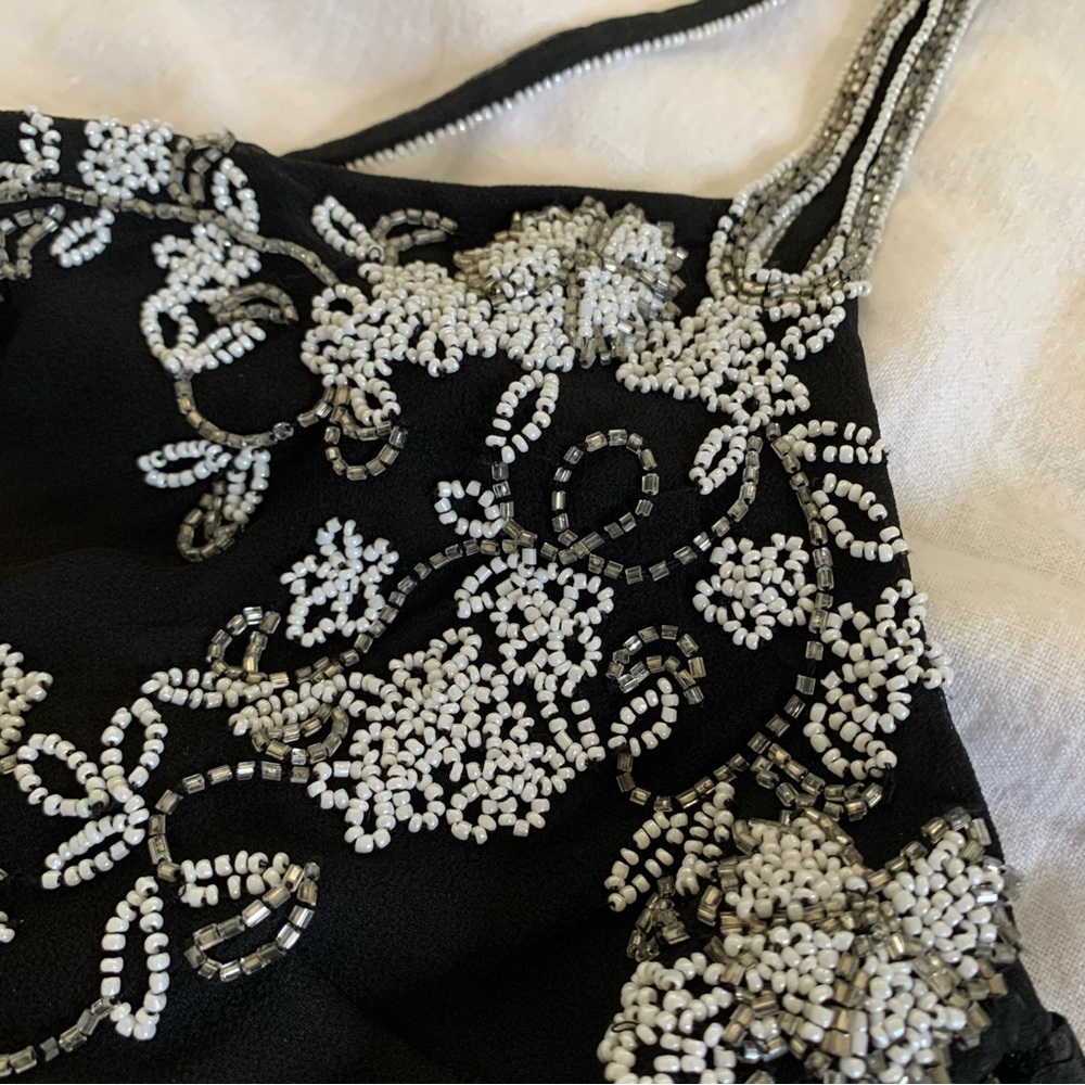SOLD Stunning Vintage Y2K Asymmetrical Beaded Dress Cache Sz 6 - Picture 11 of 16